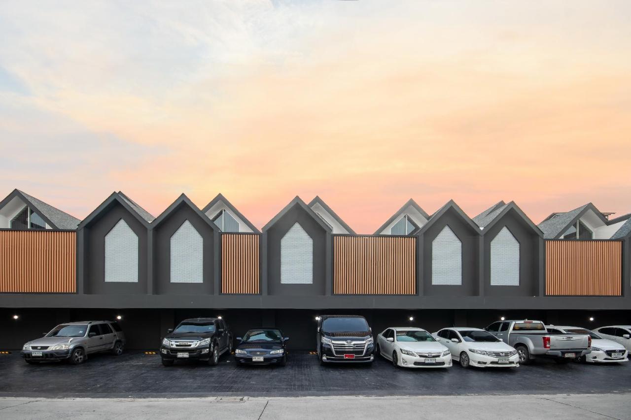 Ferienwohnung Nidhra นิทรา Ban Lat Krachaeng Exterior foto