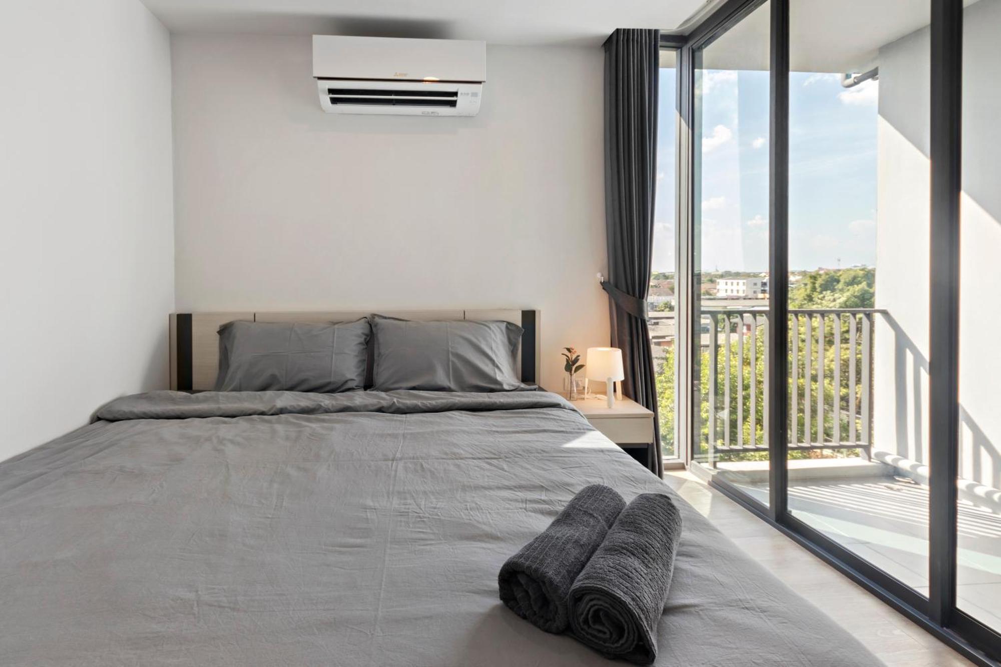 Ferienwohnung Nidhra นิทรา Ban Lat Krachaeng Exterior foto